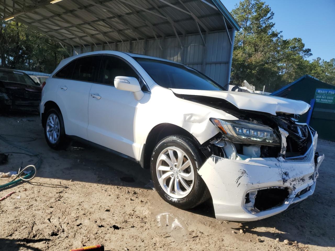 VIN 5J8TB3H52GL006305 2016 ACURA RDX no.4