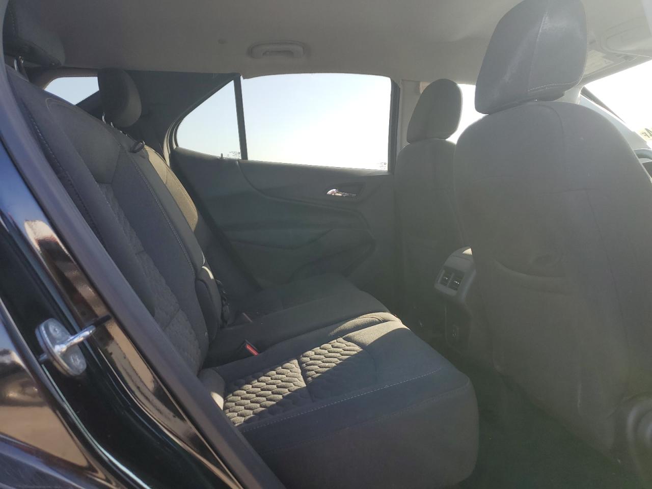 2020 Chevrolet Equinox - Image 10