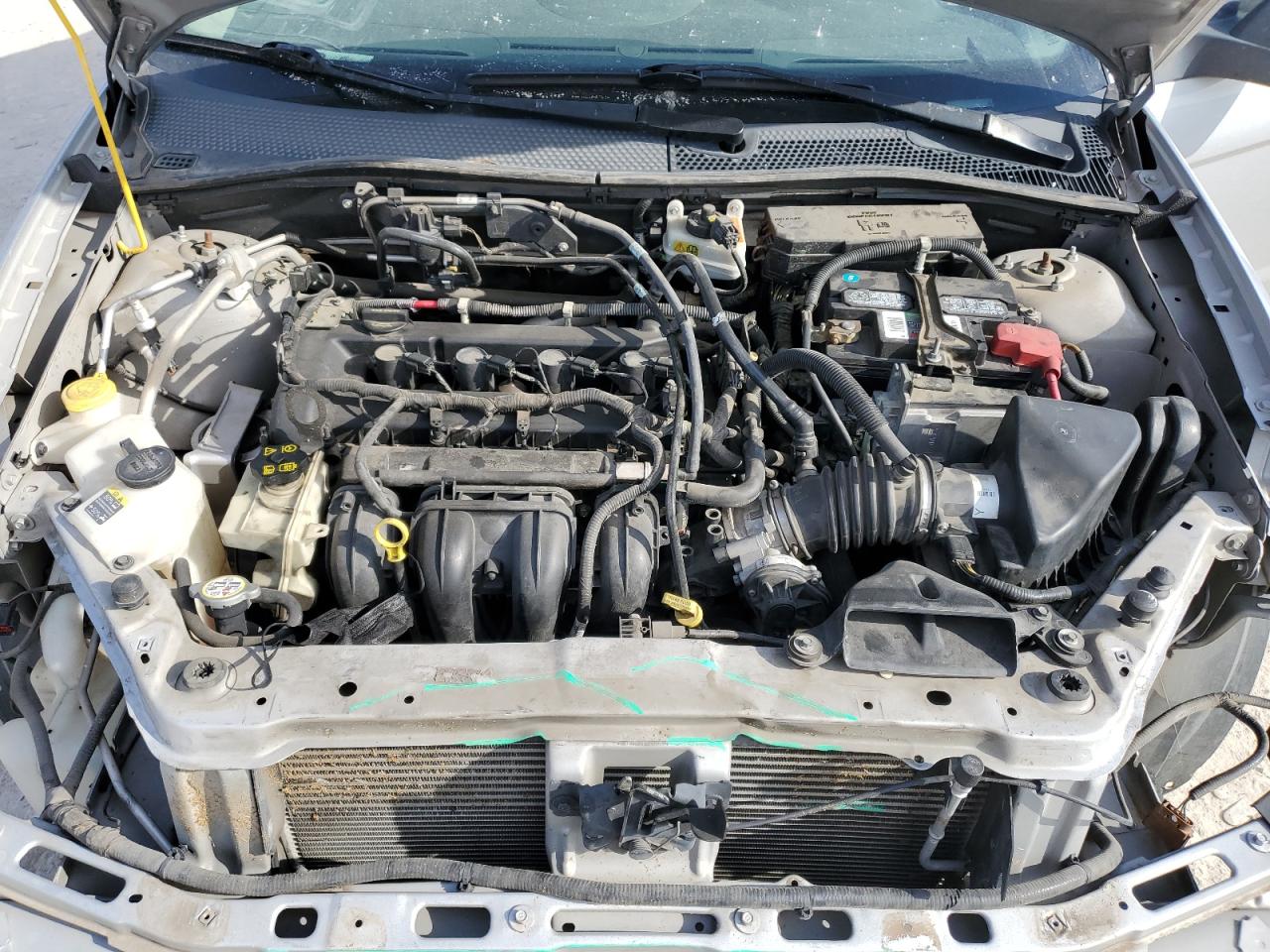 2010 Ford Focus - Image 11
