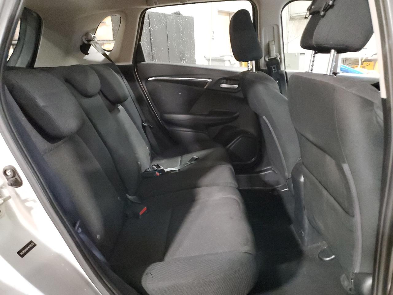 2015 Honda Fit - Image 10