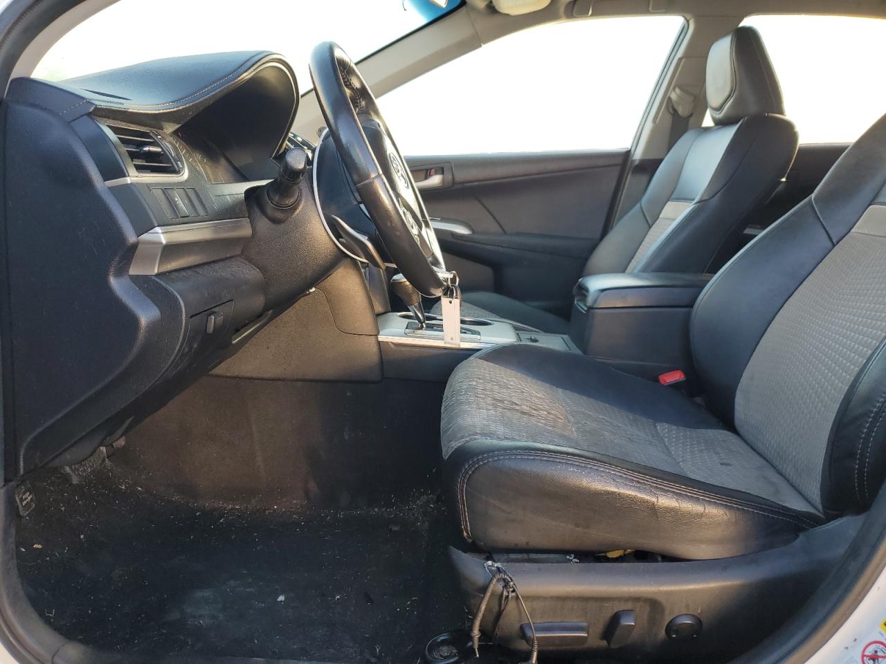 2012 Toyota Camry - Image 7