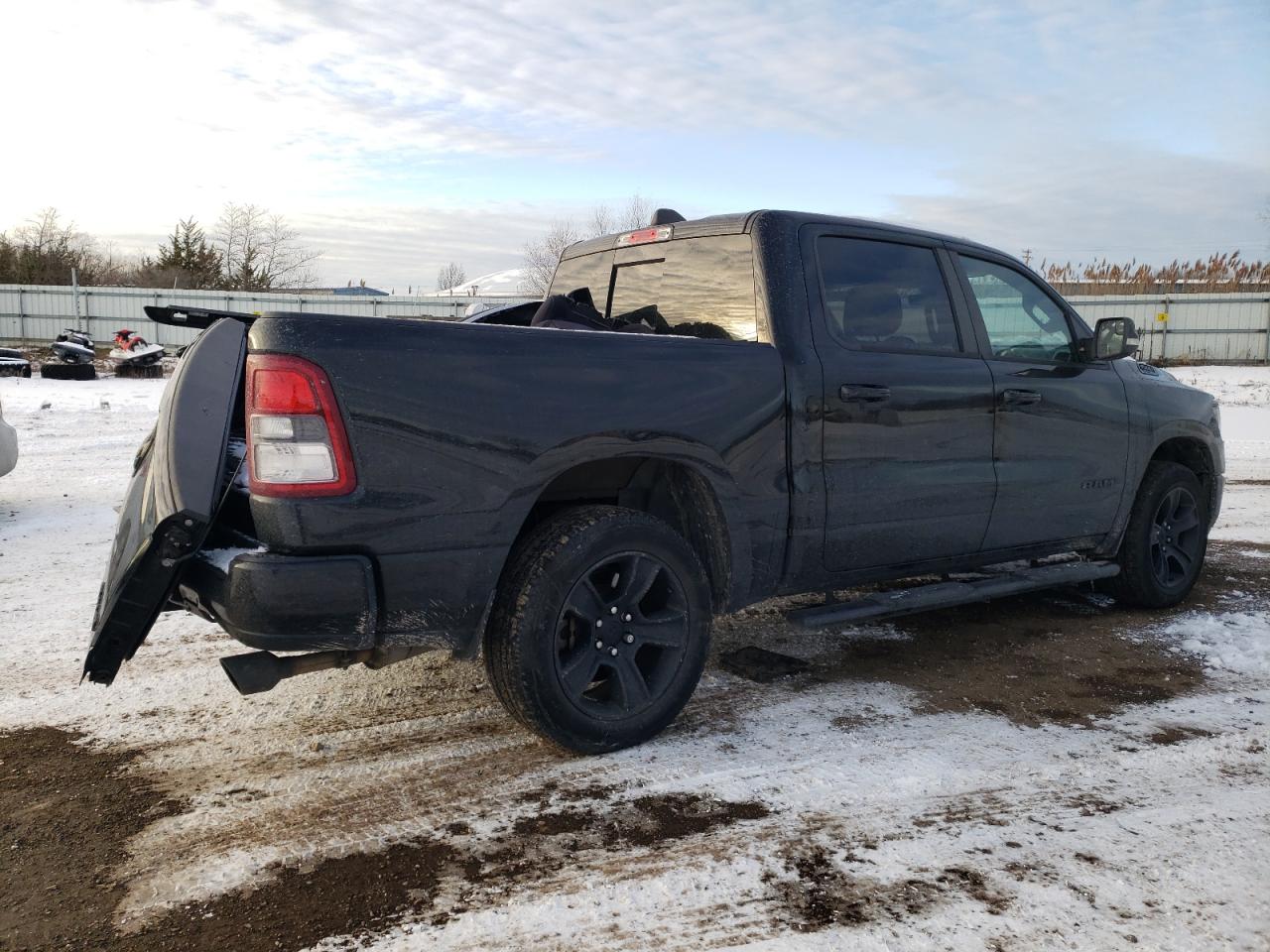 2020 RAM 1500 - Image 3