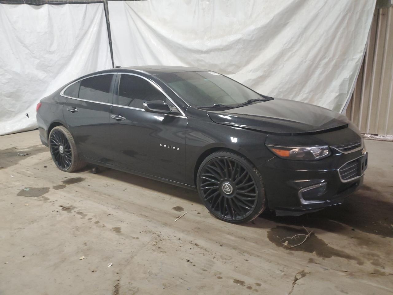 VIN 1G1ZH5SXXHF181326 2017 CHEVROLET MALIBU no.4