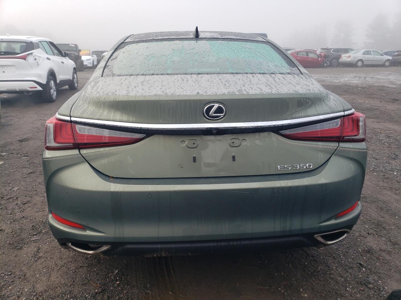 2019 Lexus ES - Image 6