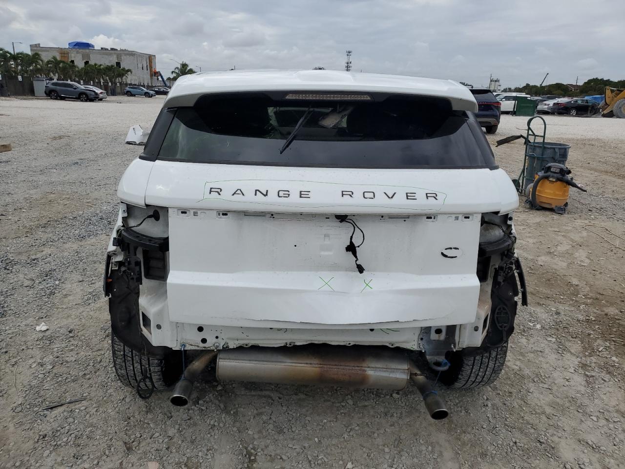 VIN SALVN2BG0FH042054 2015 LAND ROVER RANGEROVER no.6