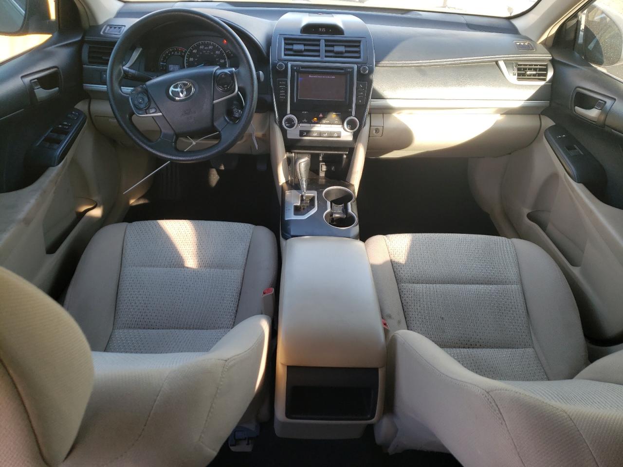 2014 Toyota Camry - Image 8