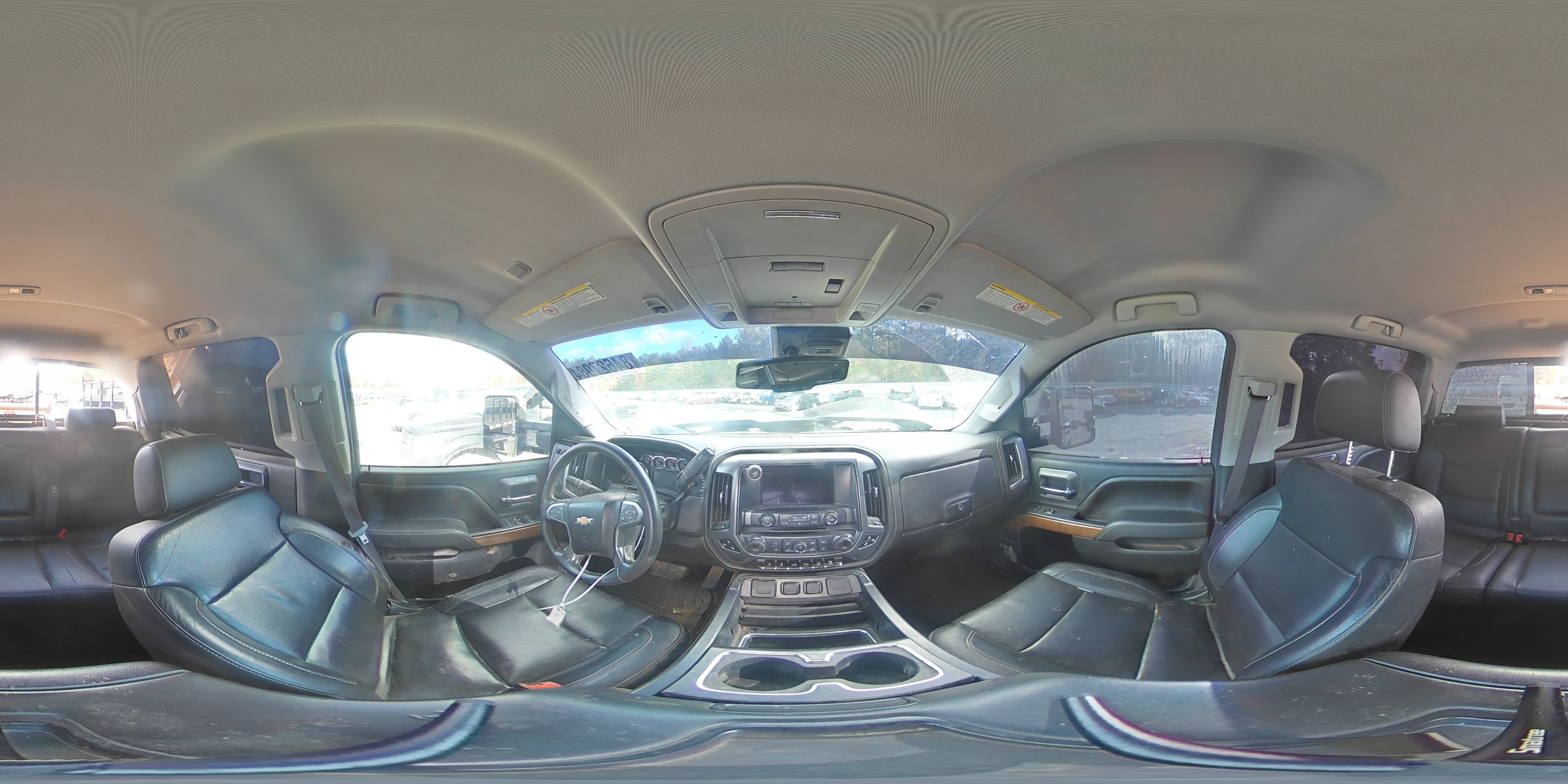 2015 Chevrolet Silverado - Image 14