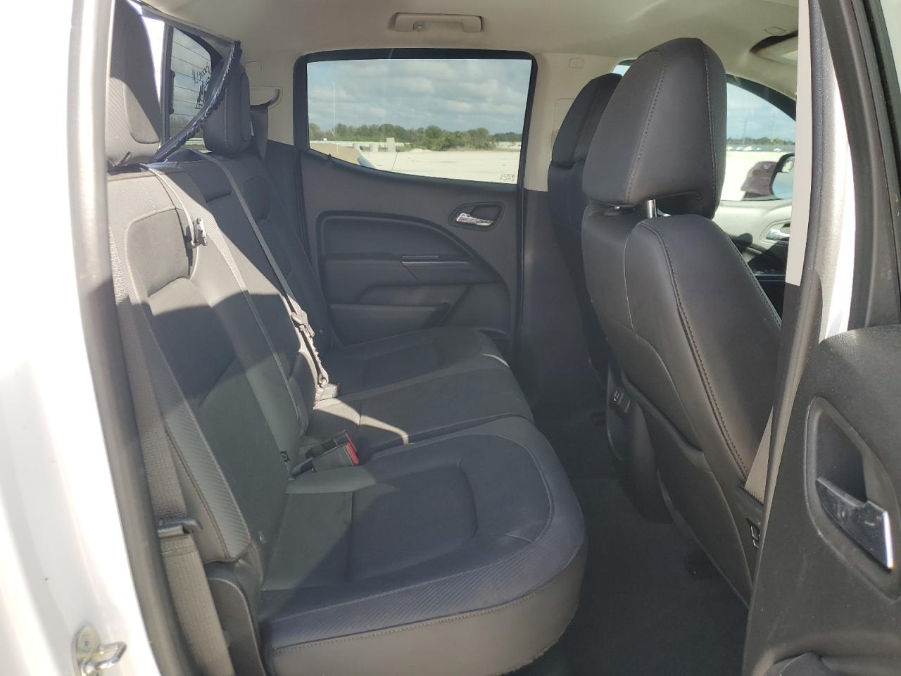 2021 GMC Canyon - Image 11