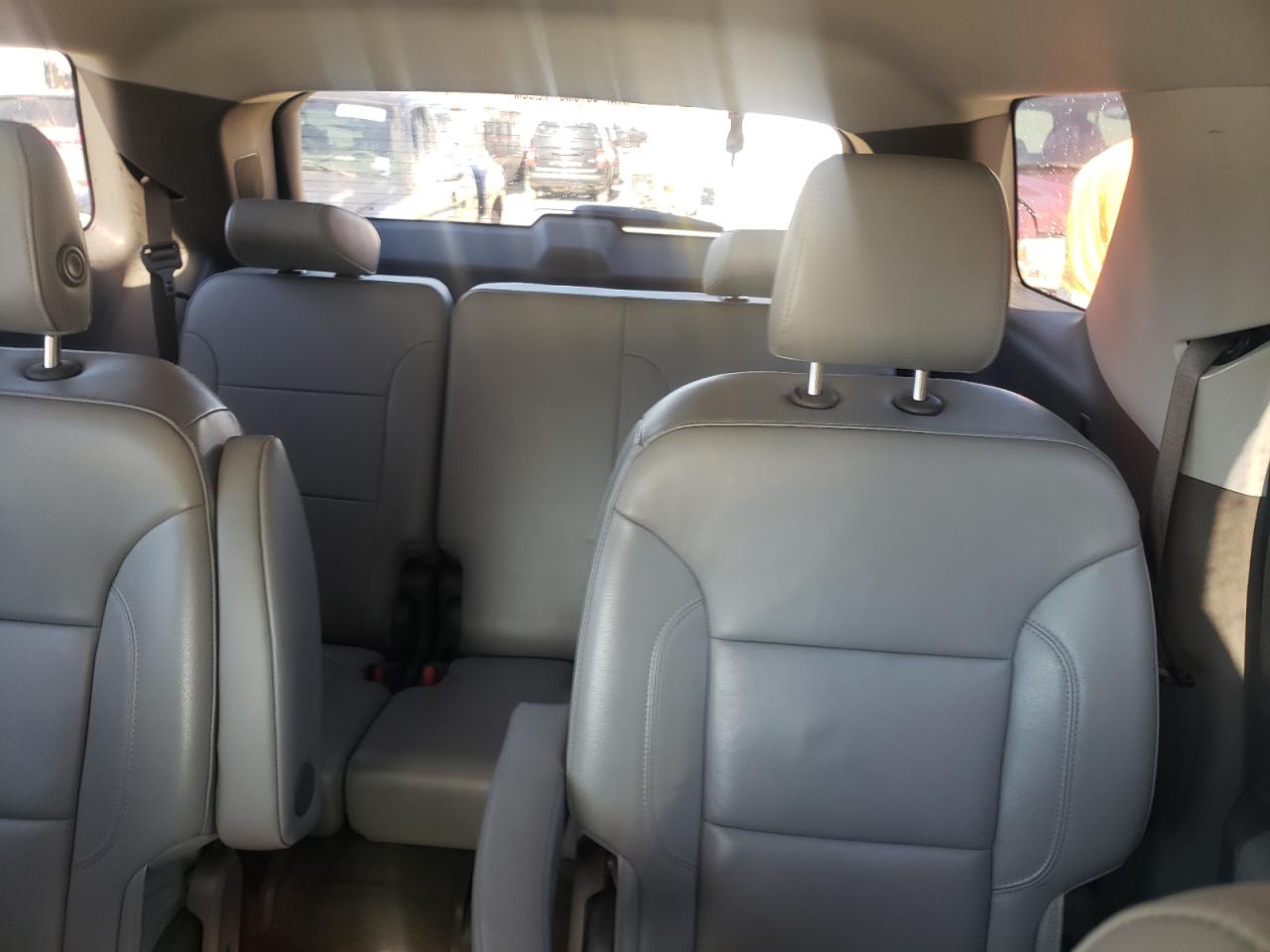 2018 Chevrolet Traverse - Image 10