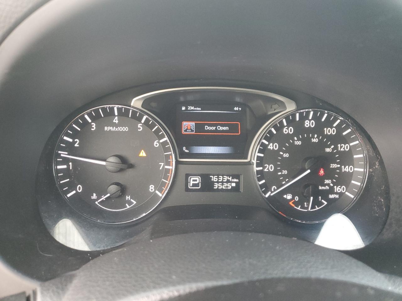 2014 Nissan Altima - Image 9