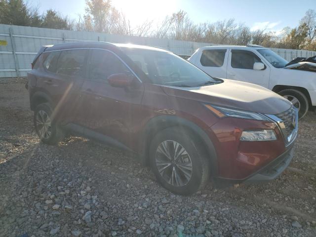  NISSAN ROGUE 2023 Бордовий