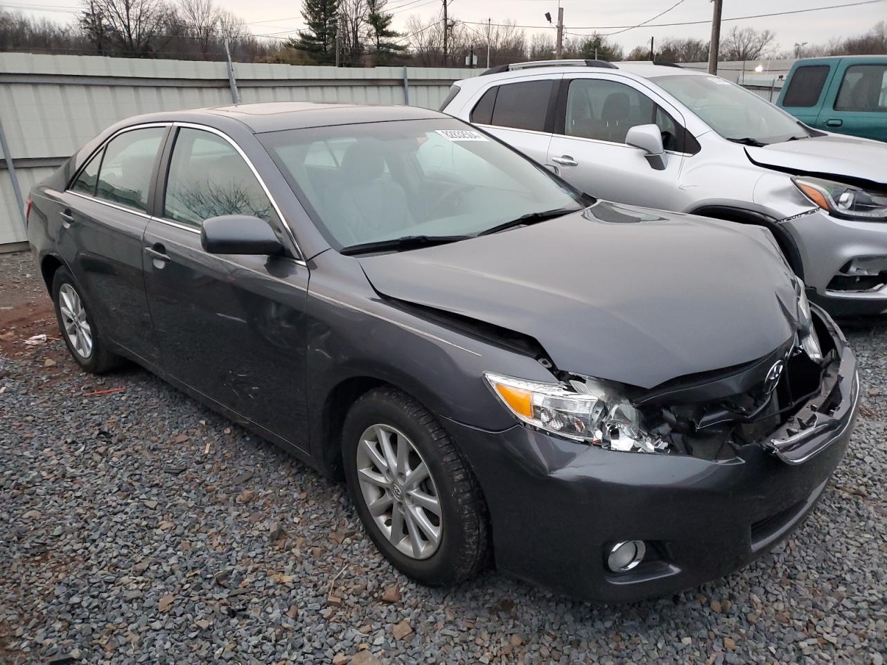 2011 Toyota Camry - Image 4