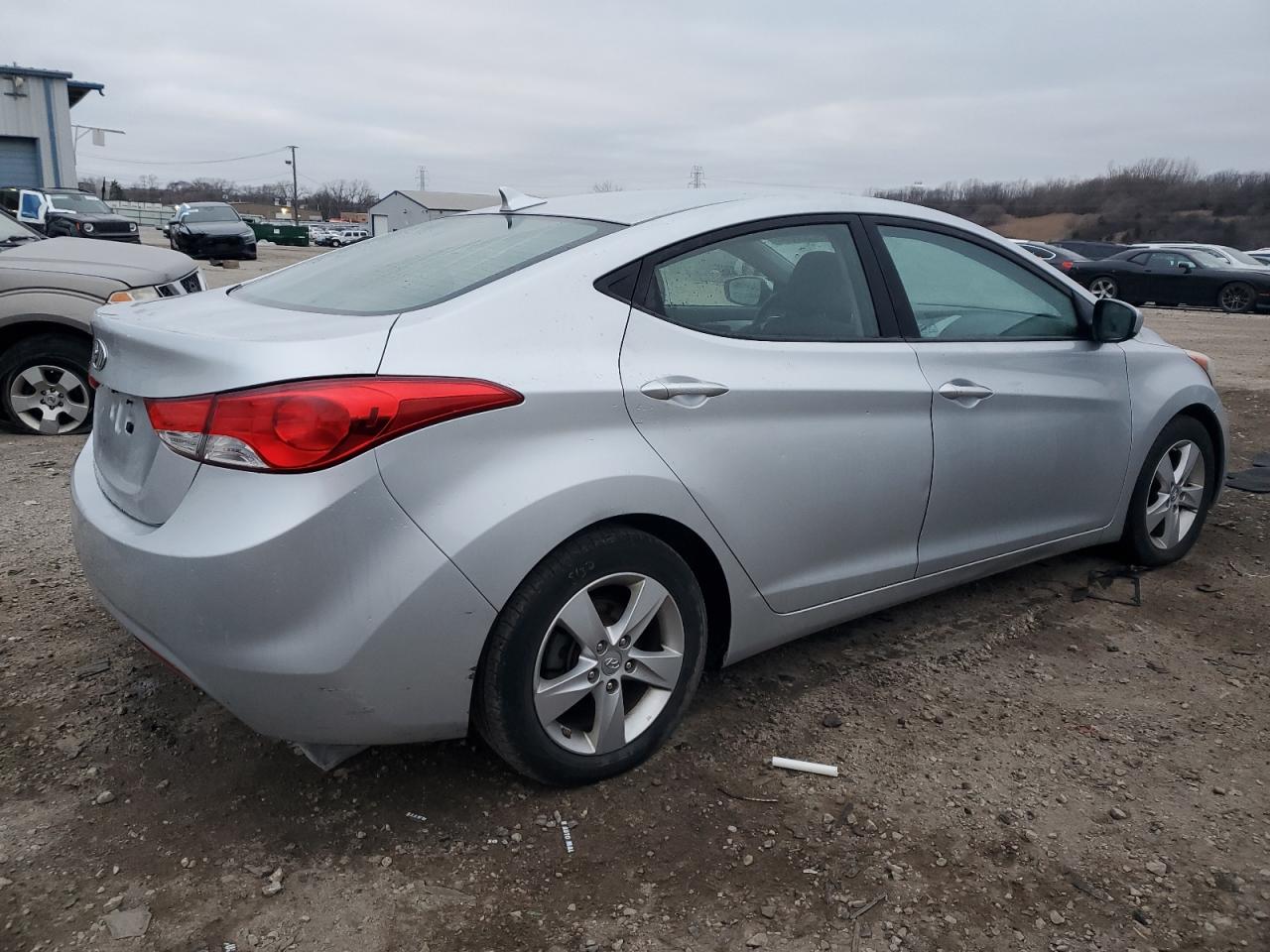 VIN 5NPDH4AE8DH260859 2013 HYUNDAI ELANTRA no.3