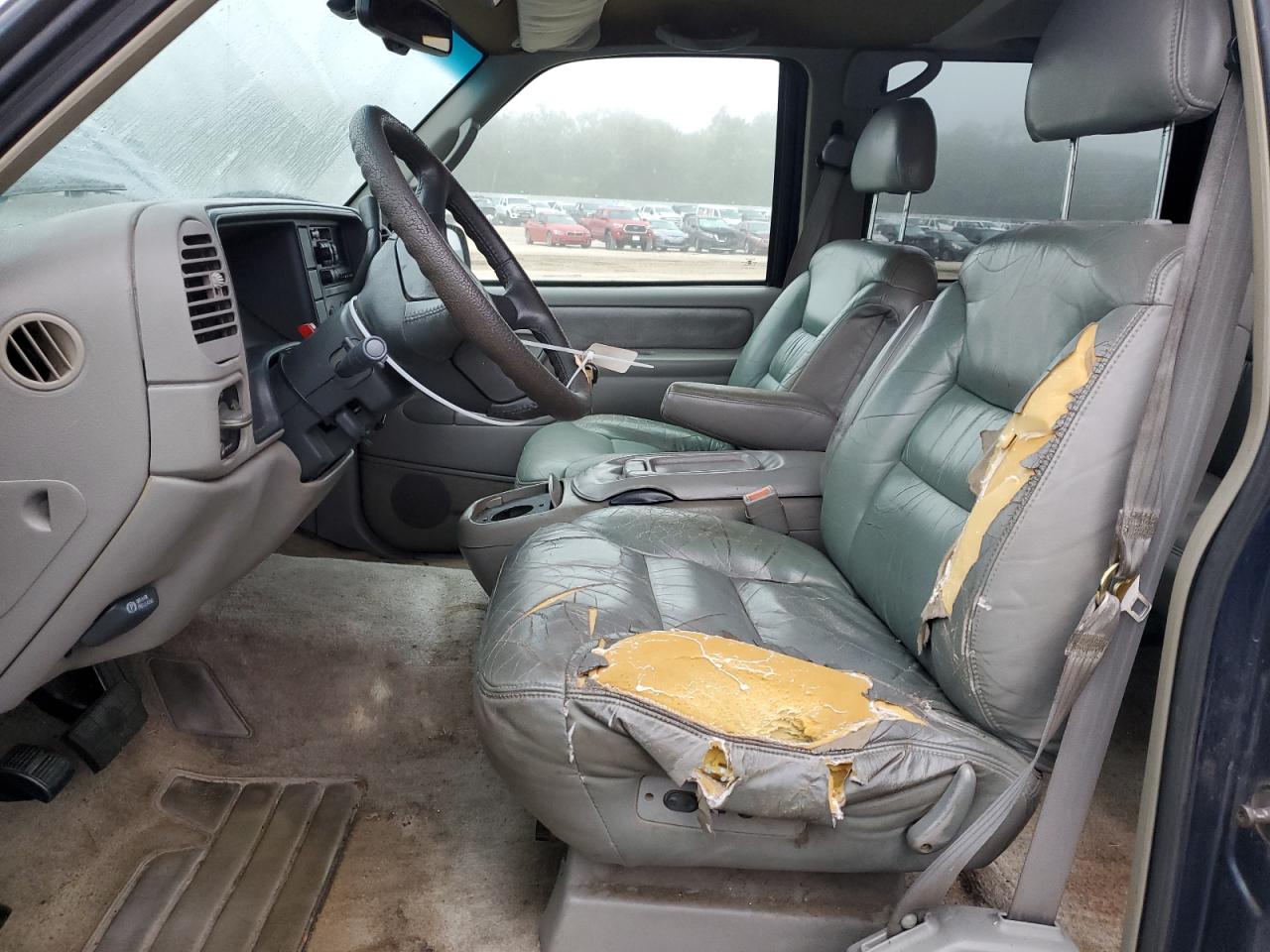 1996 Chevrolet Suburban - Image 7