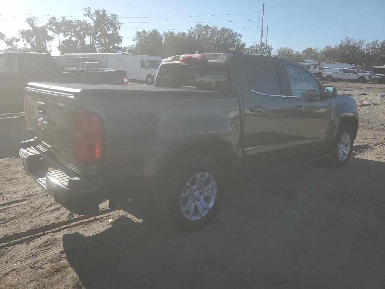 VIN 1GCGSCEA3G1319876 2016 CHEVROLET COLORADO no.3