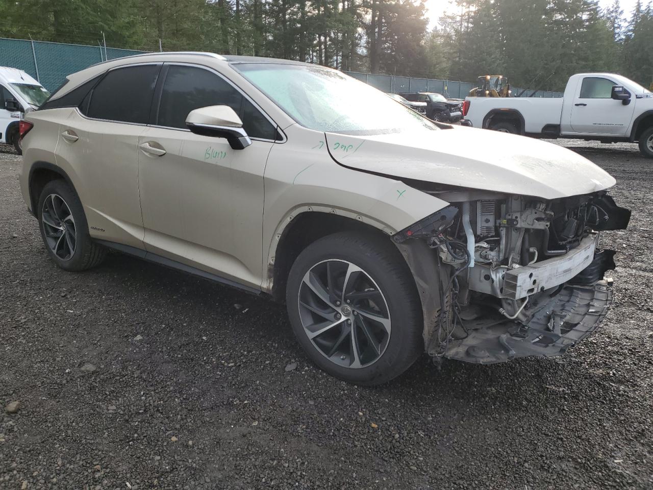 VIN 2T2BGMCA0HC013716 2017 LEXUS RX450 no.4