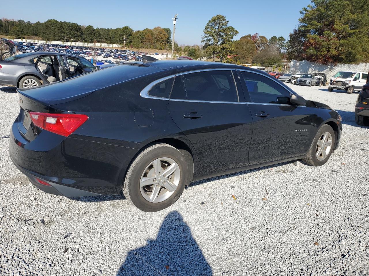 2020 Chevrolet Malibu - Image 3