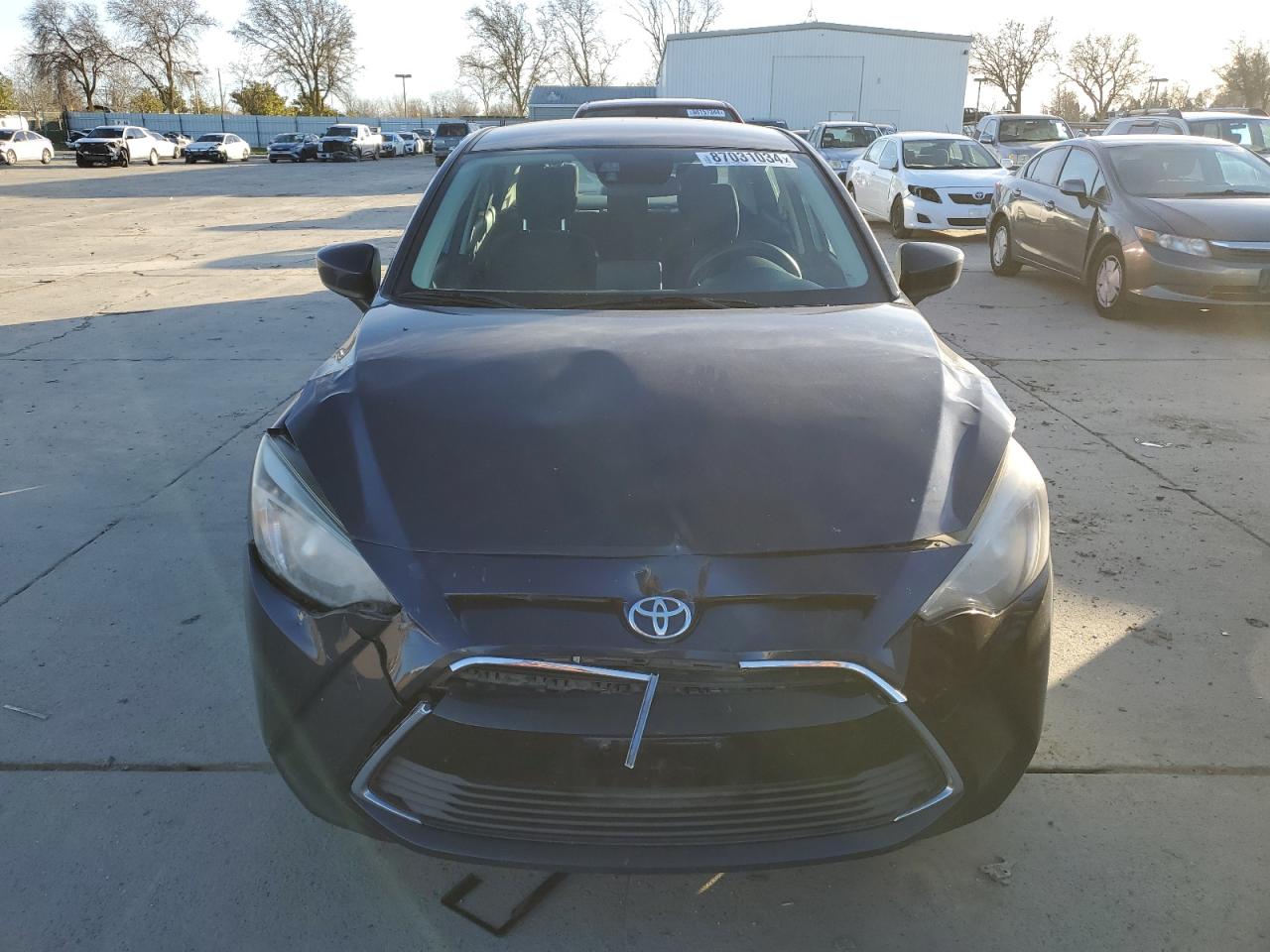 VIN 3MYDLBYV4HY189324 2017 TOYOTA YARIS no.5