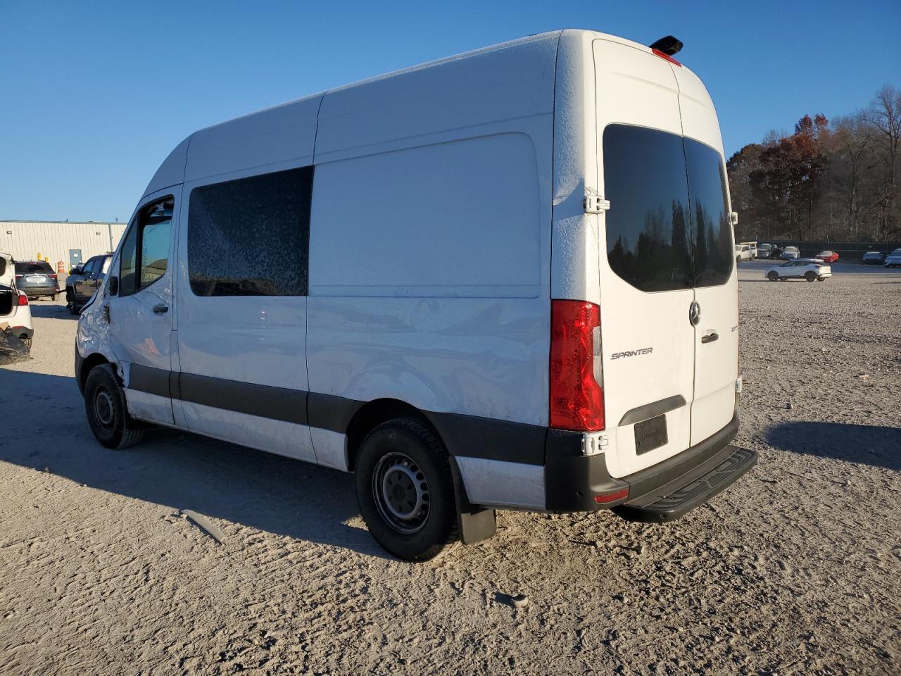 2024 Mercedes-Benz Sprinter - Image 2