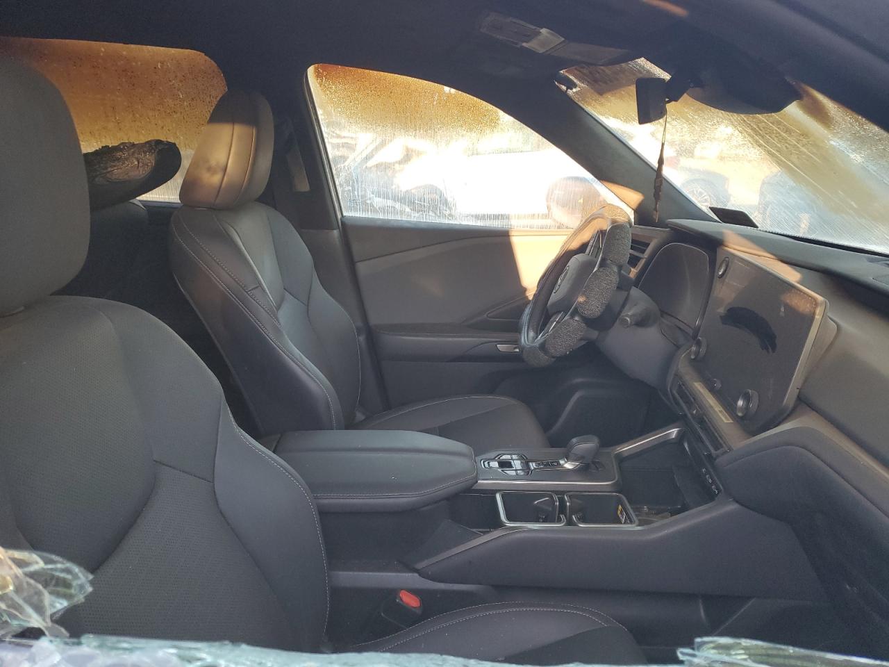 2024 Lexus TX - Image 7