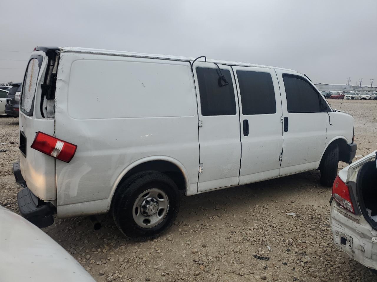 2017 Chevrolet Express - Image 3