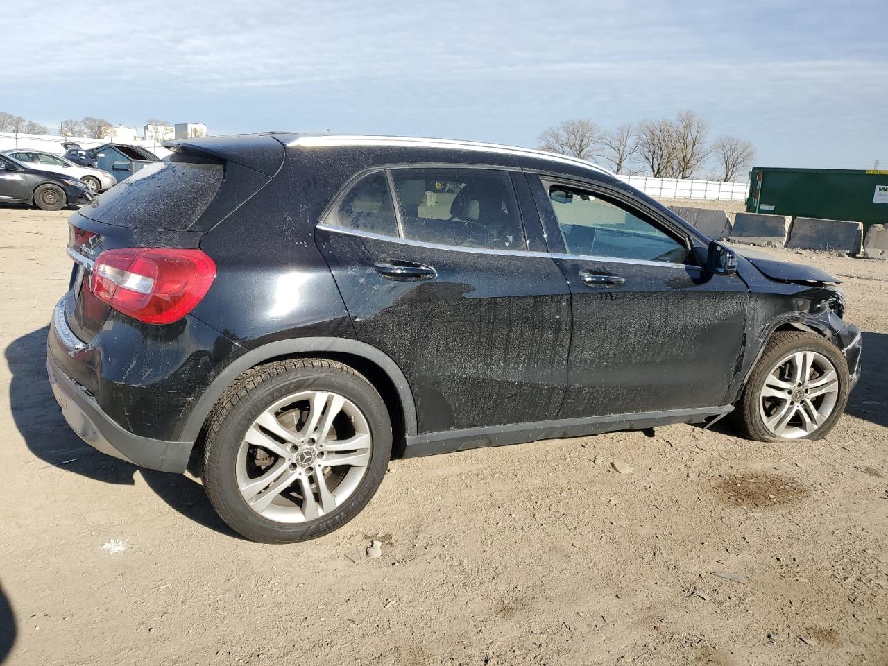 VIN WDCTG4GB4KU007241 2019 MERCEDES-BENZ GLA-CLASS no.3