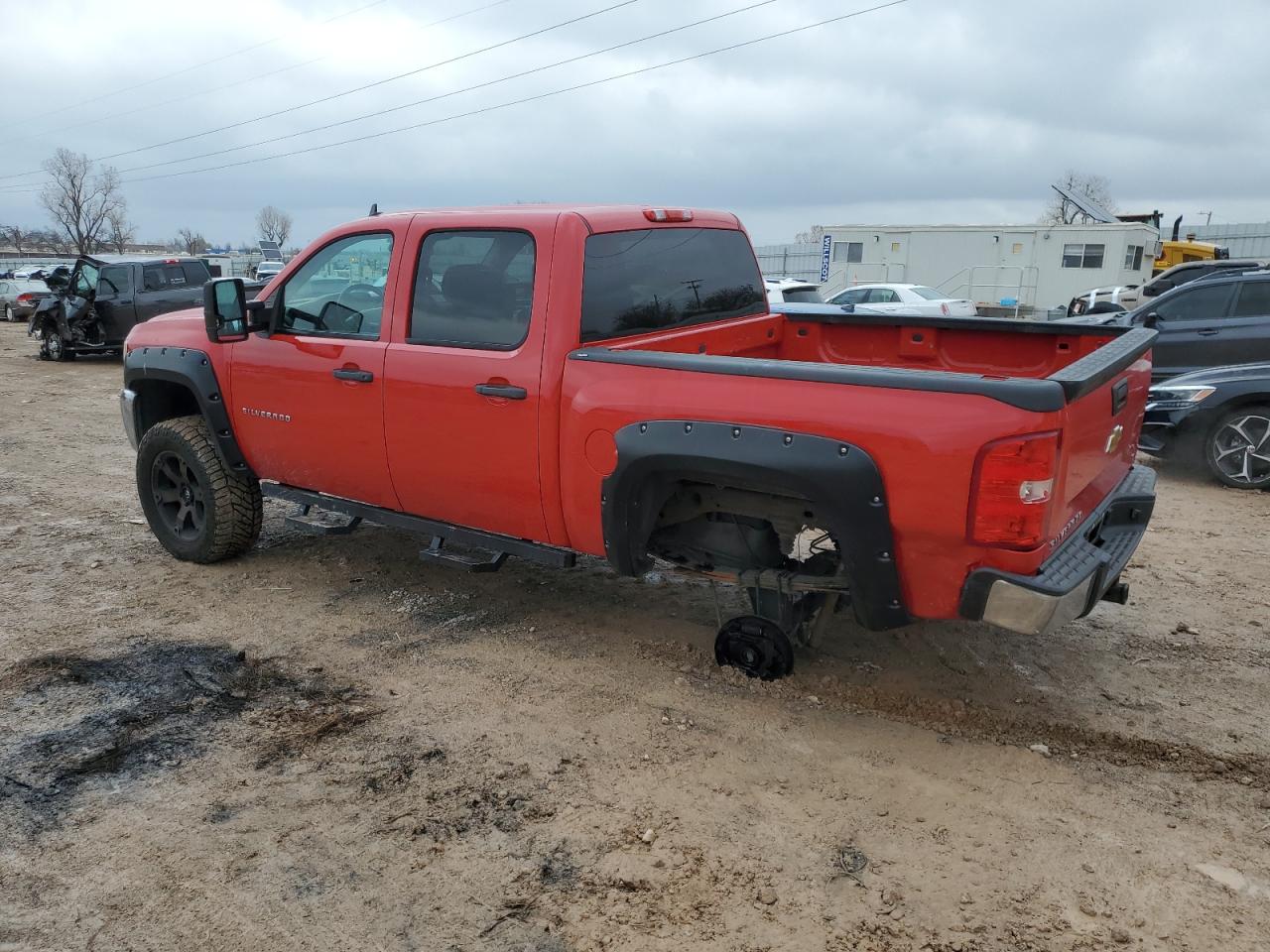 2013 Chevrolet Silverado - Image 2