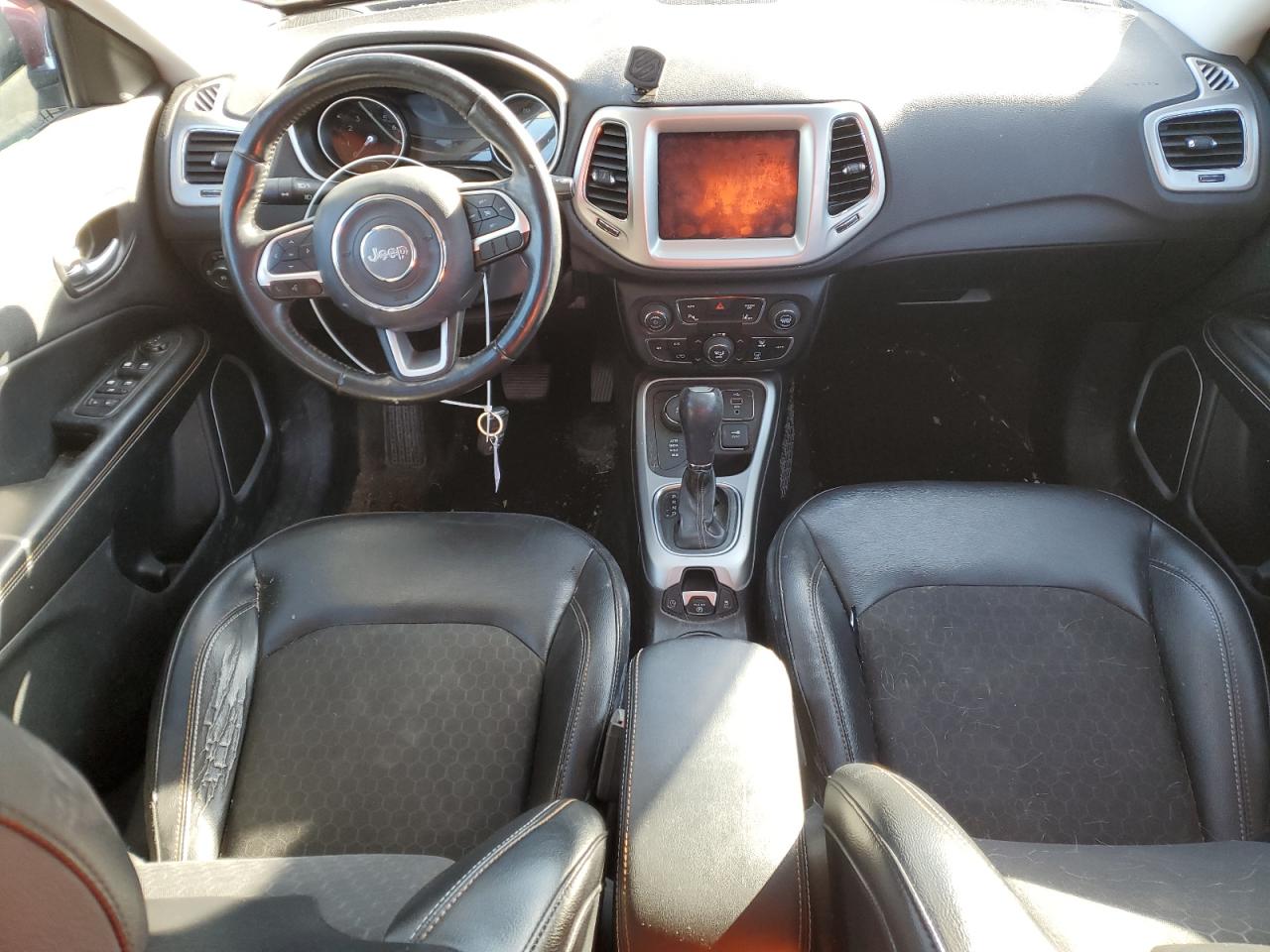 2018 Jeep Compass - Image 8