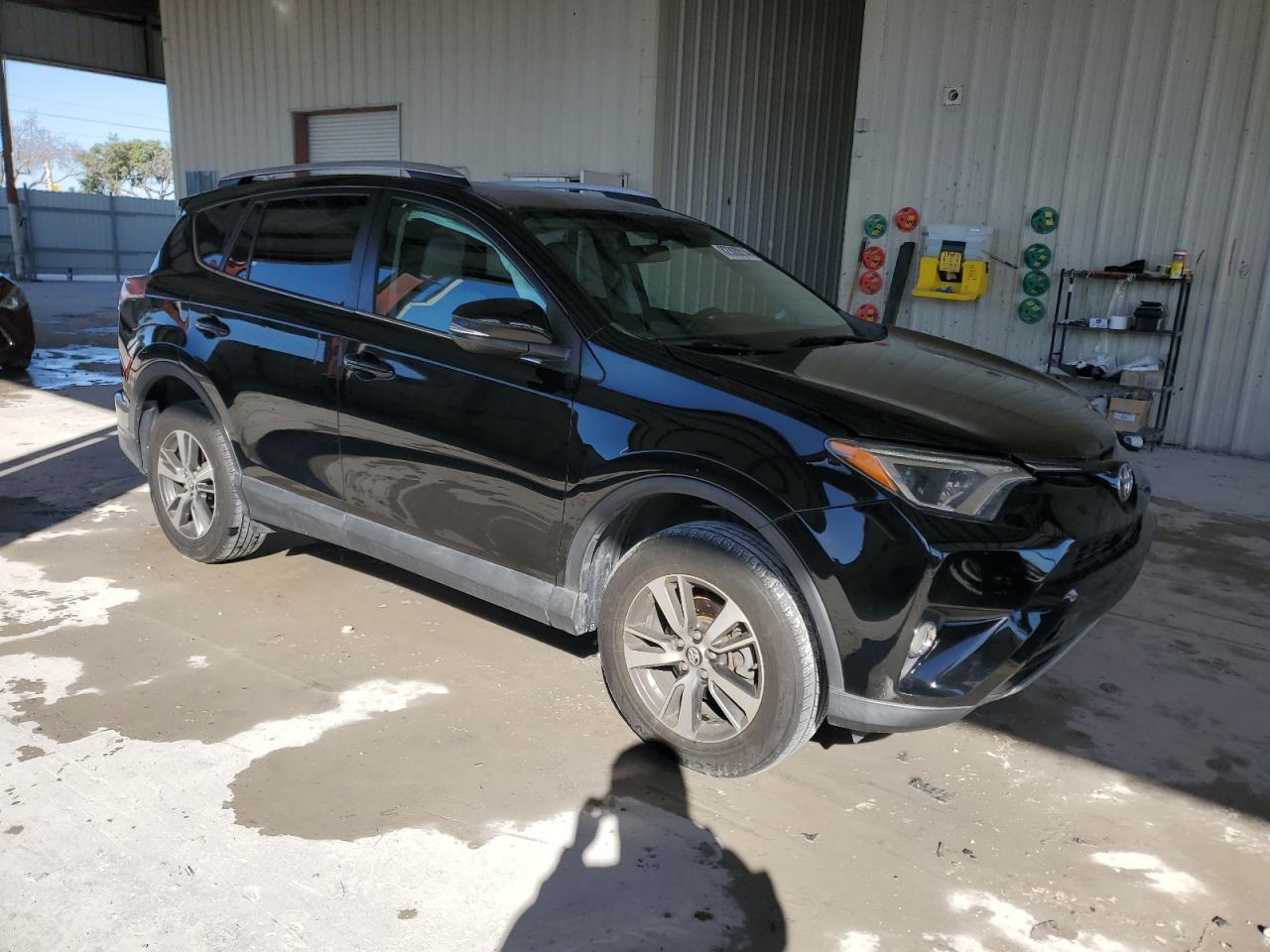 VIN 2T3WFREV7GW234983 2016 TOYOTA RAV4 no.4