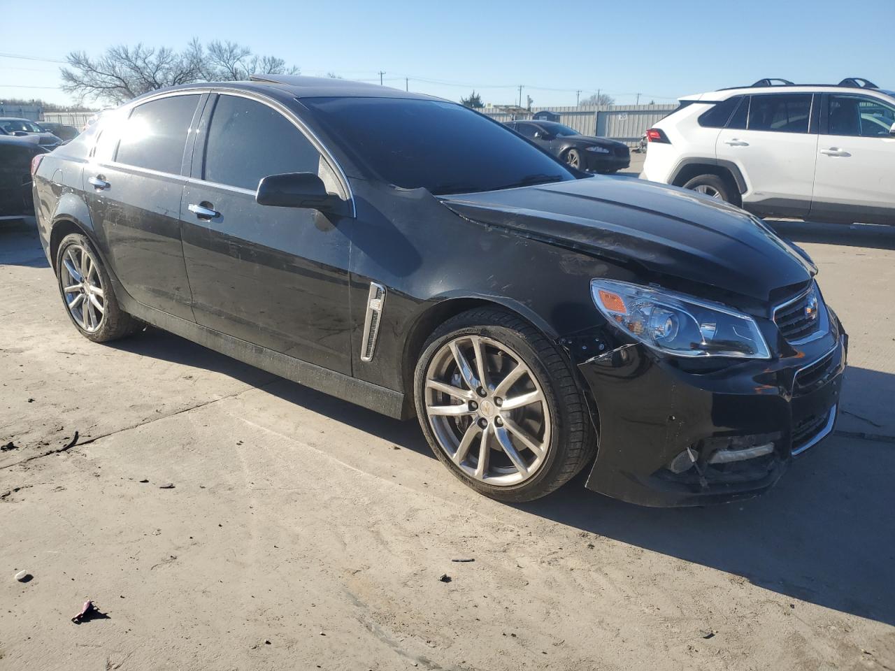 VIN 6G3F15RW7EL926562 2014 CHEVROLET SS no.4