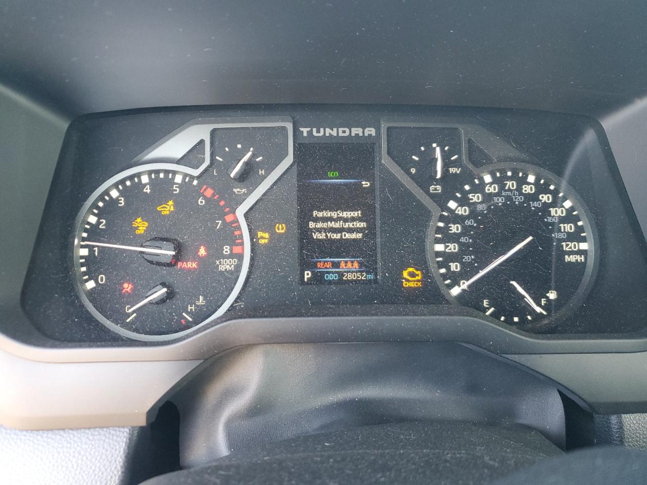 2023 Toyota Tundra - Image 9