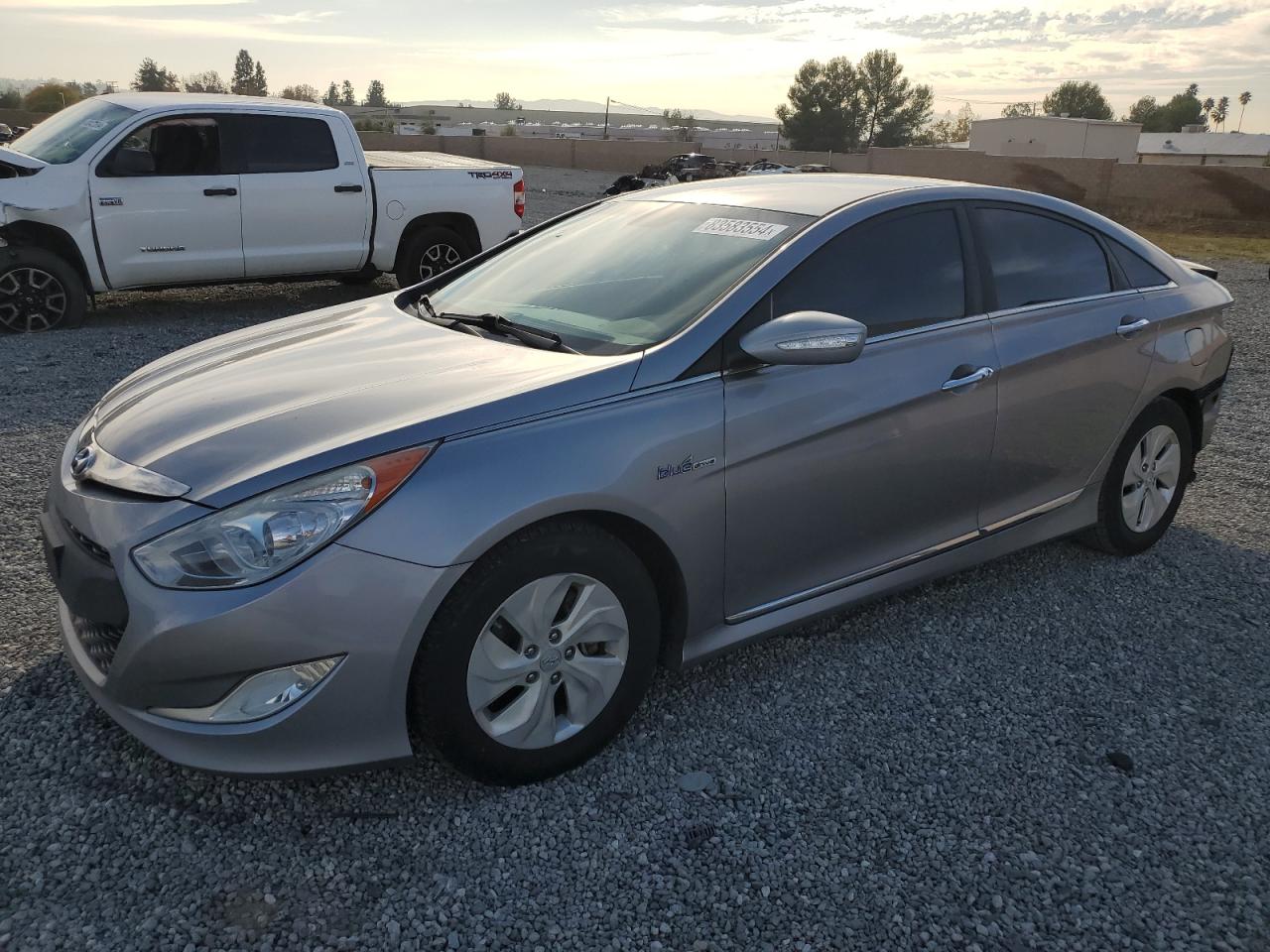 VIN KMHEC4A42FA137803 2015 HYUNDAI SONATA no.1