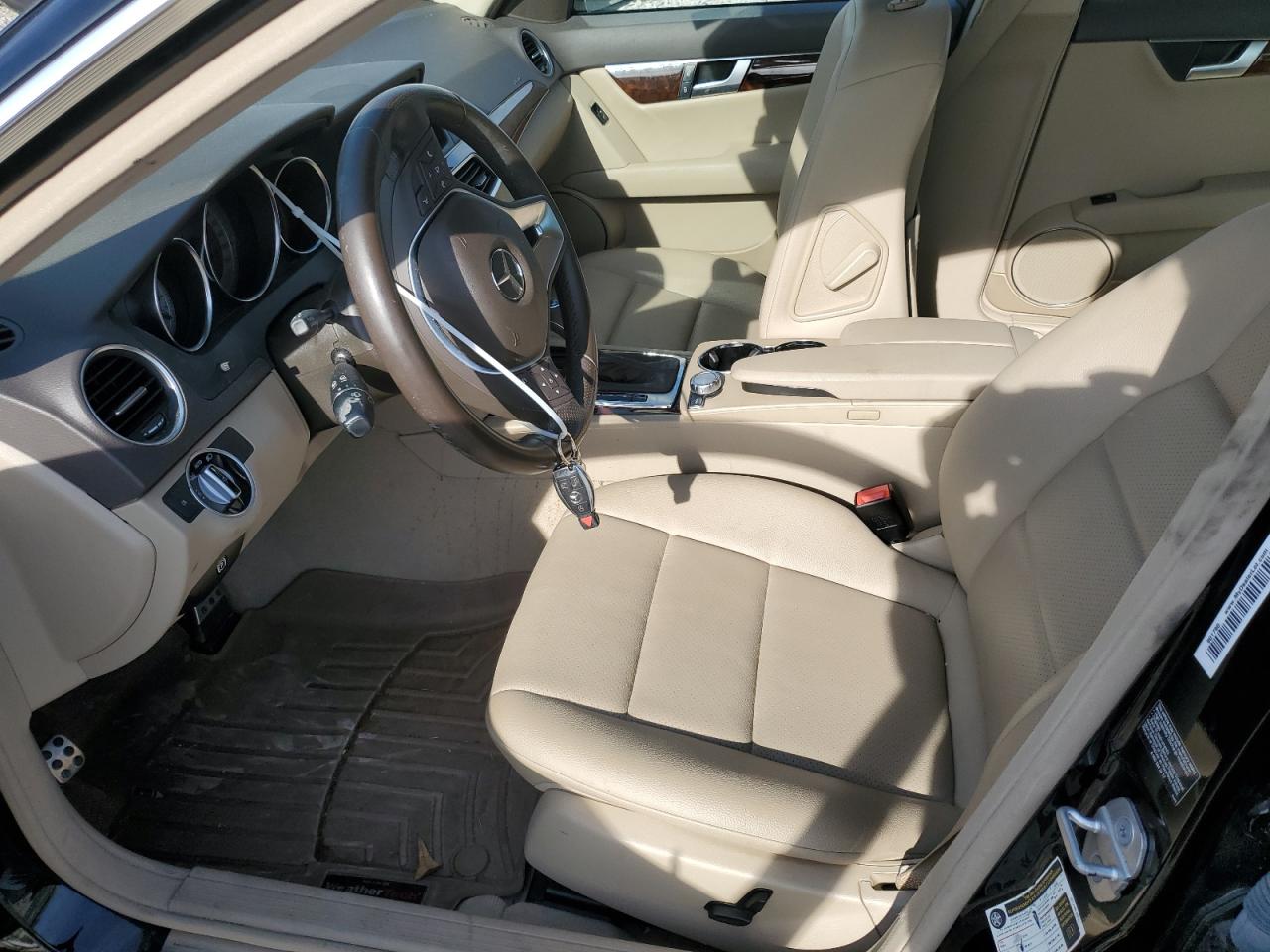 2012 Mercedes-Benz C 250 VIN: WDDGF4HBXCR218656 Lot: 86317264