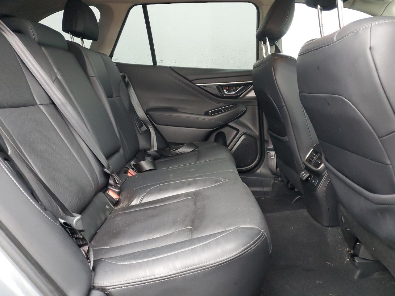 2020 Subaru Outback - Image 11