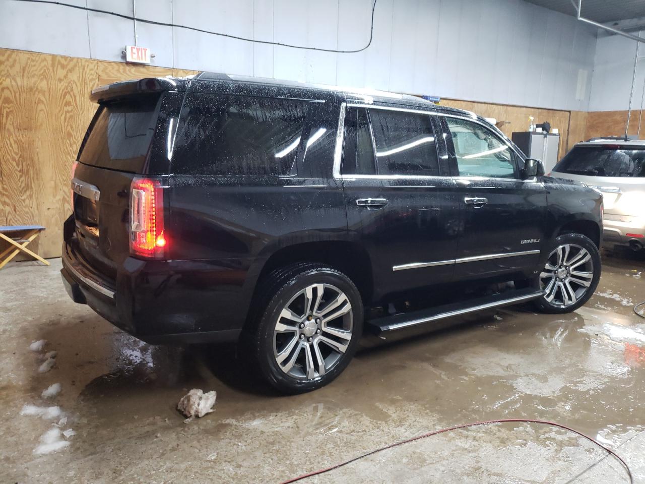 VIN 1GKS2CKJ5KR234597 2019 GMC YUKON no.3