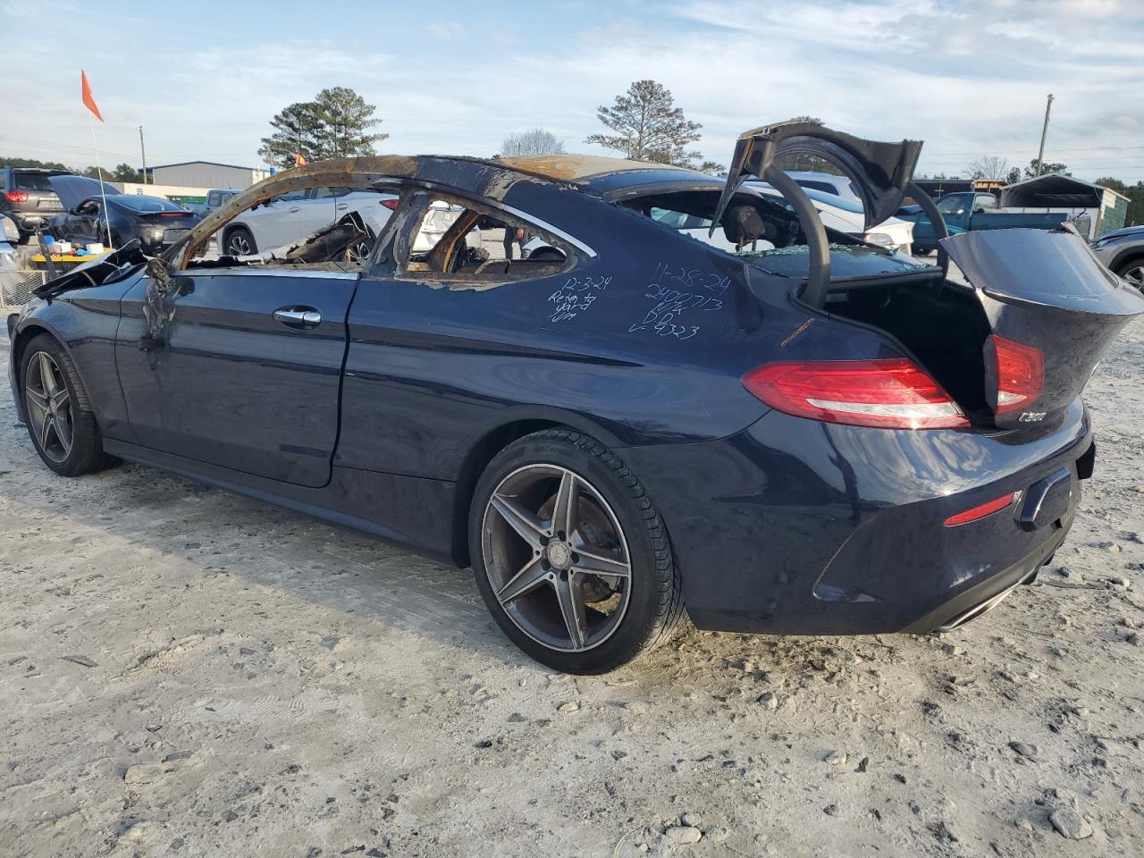 VIN WDDWJ4KB3HF429323 2017 MERCEDES-BENZ C-CLASS no.2