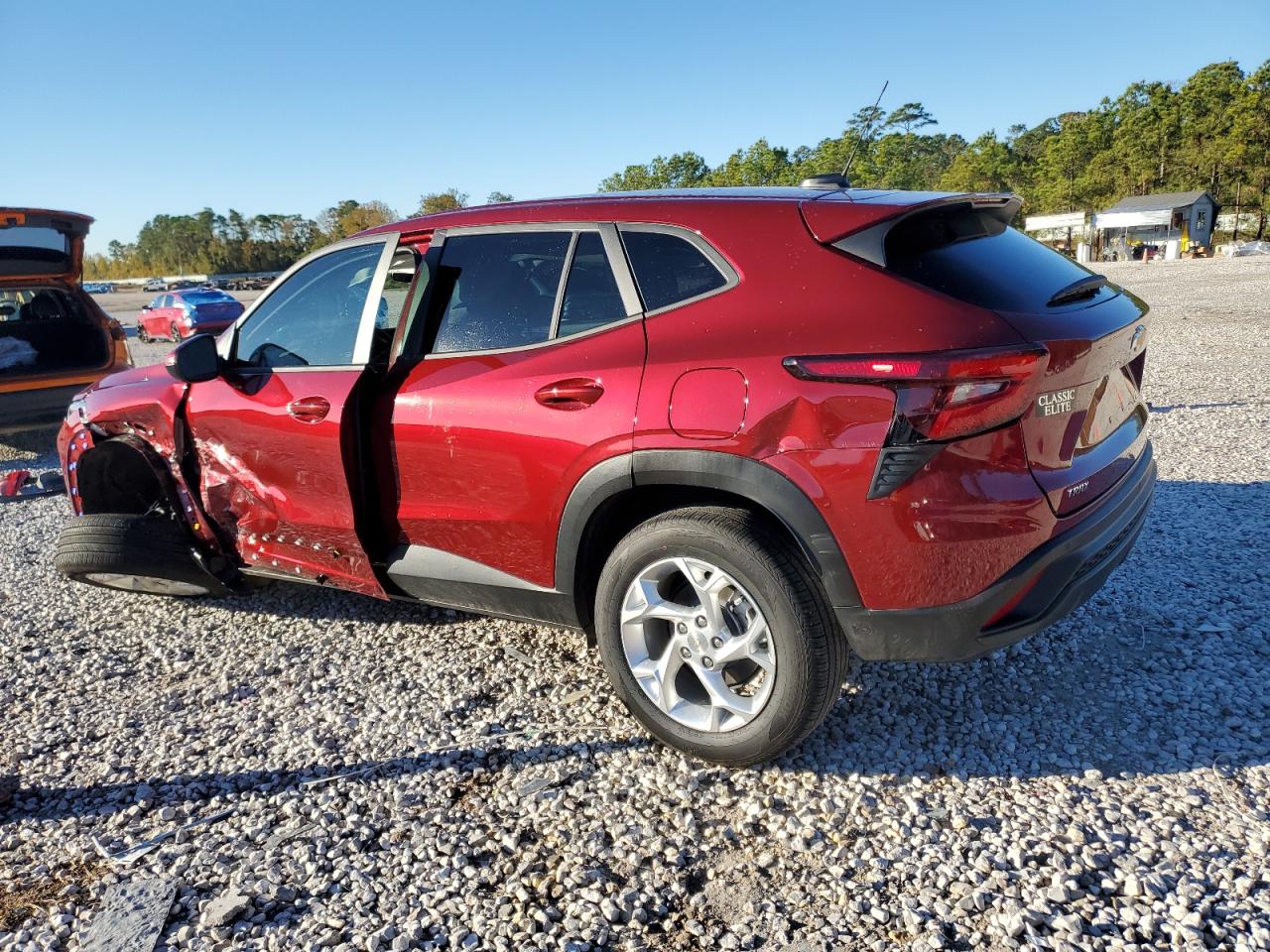 2025 Chevrolet Trax Ls VIN: KL77LFEP3SC043860 Lot: 84443154