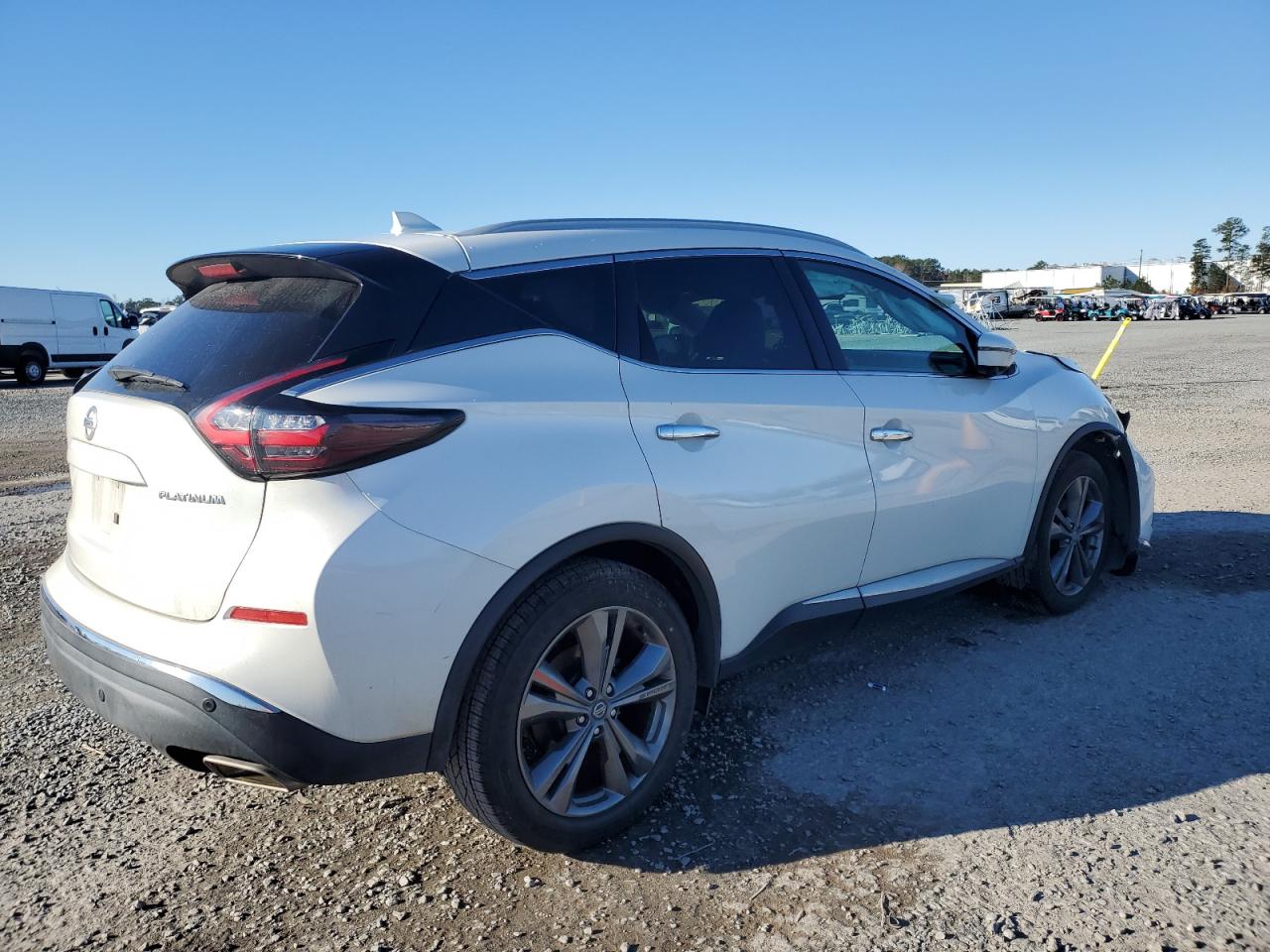 2020 Nissan Murano - Image 3