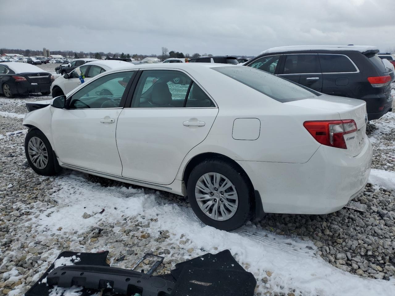 VIN 4T1BF1FK8DU290424 2013 TOYOTA CAMRY no.2