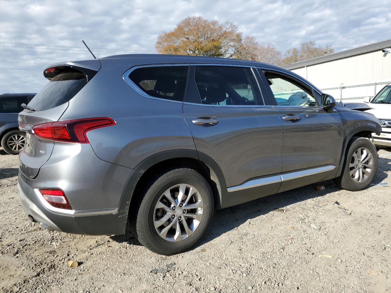 VIN 5NMS2CAD9KH087910 2019 HYUNDAI SANTA FE no.3