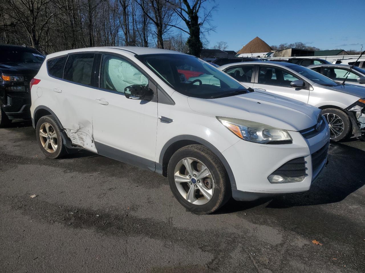 VIN 1FMCU9GX6EUD69658 2014 FORD ESCAPE no.4