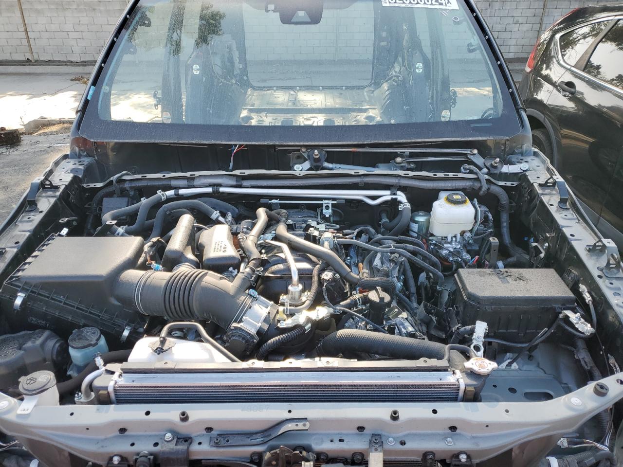 2023 Lexus GX - Image 12