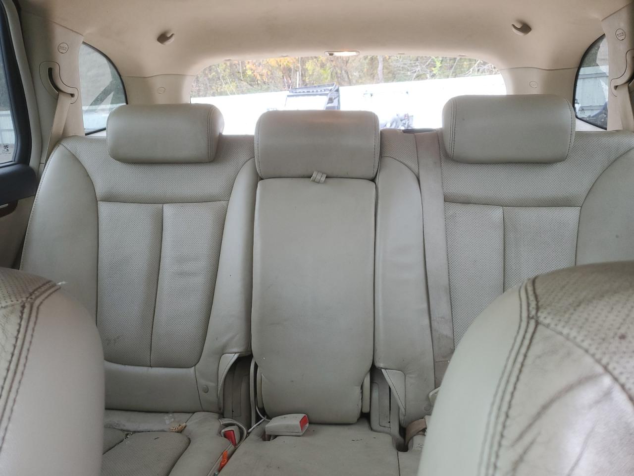 2007 Hyundai Santa Fe - Image 10