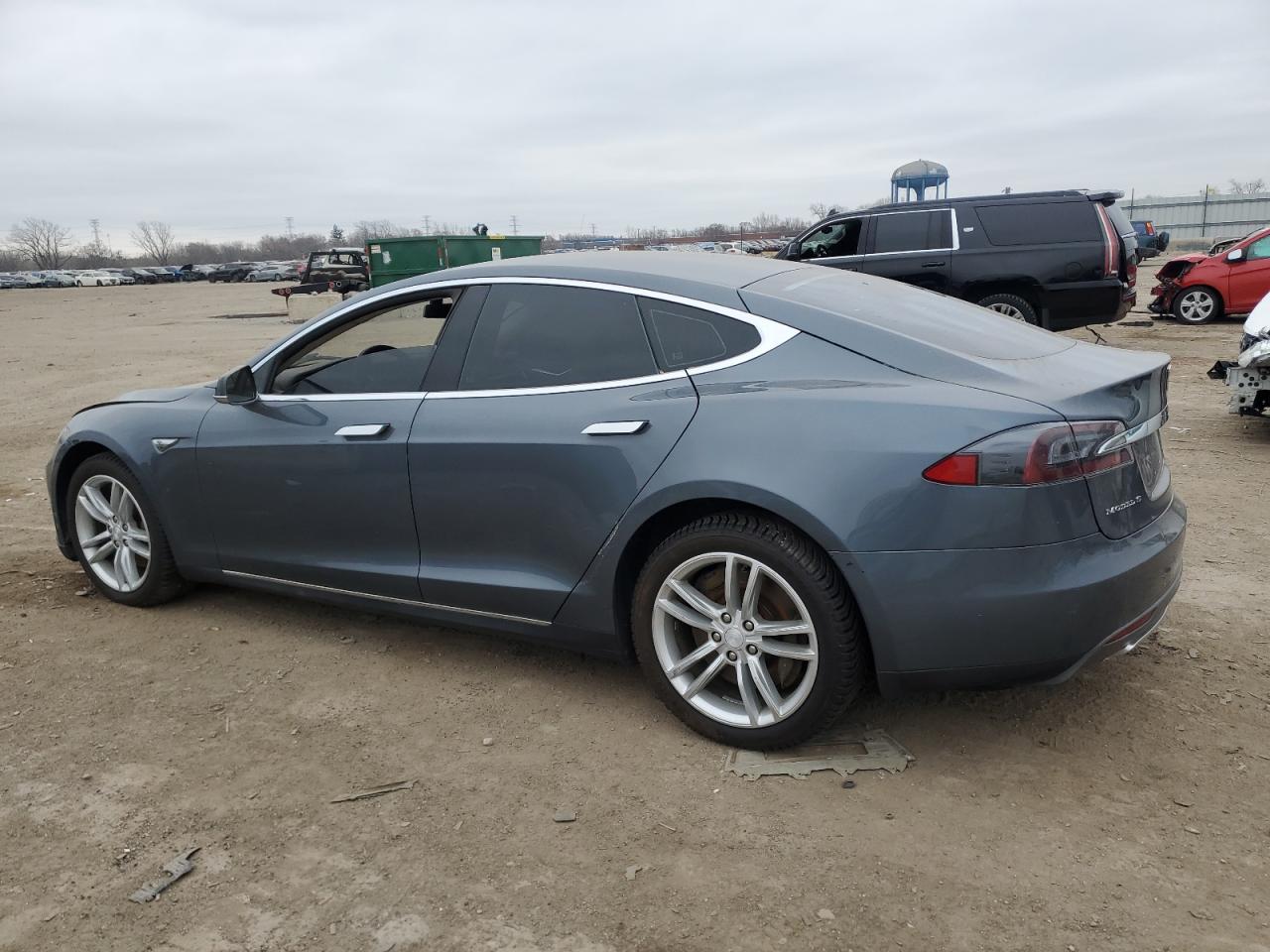 VIN 5YJSA1CN8DFP26232 2013 TESLA MODEL S no.2