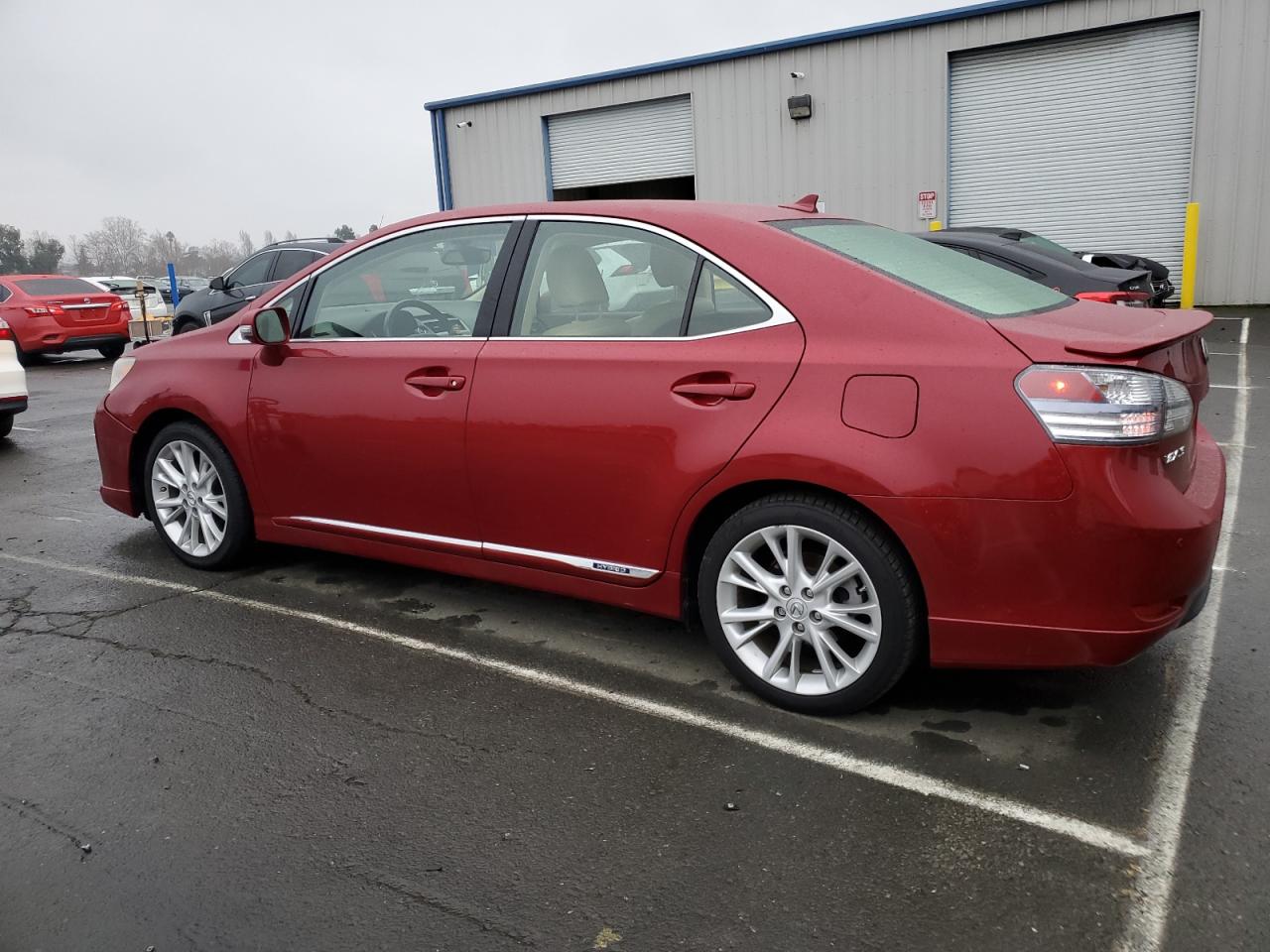 2010 Lexus HS - Image 2