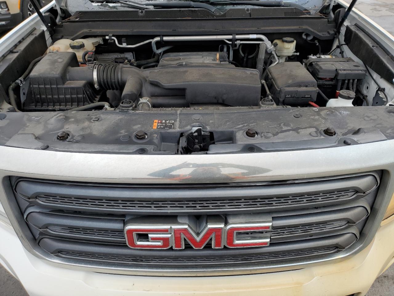 2016 GMC Canyon - Image 11