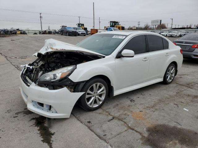  SUBARU LEGACY 2013 Biały