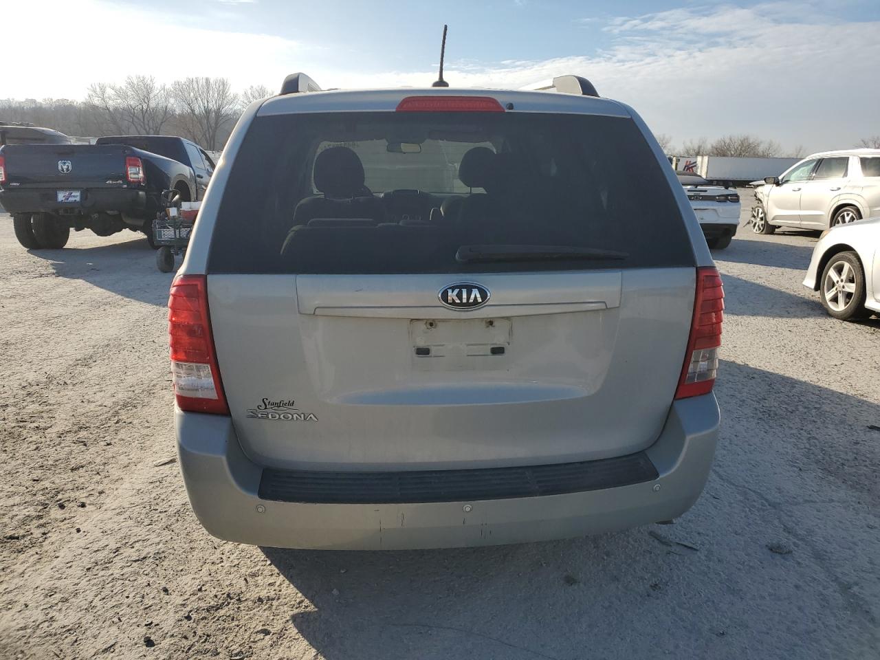 2014 Kia Sedona Lx VIN: KNDMG4C77E6587850 Lot: 84376574