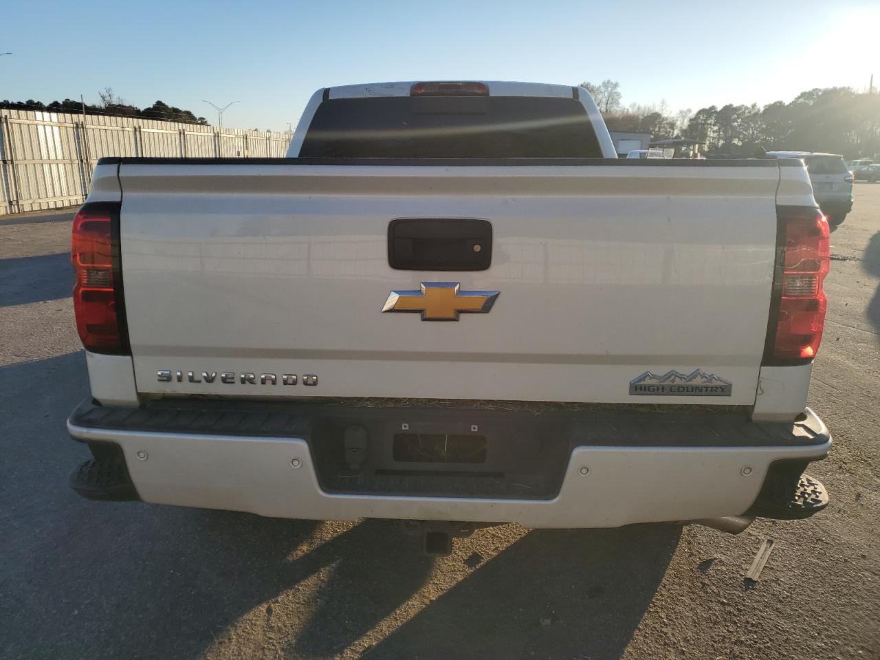 2014 Chevrolet Silverado - Image 6
