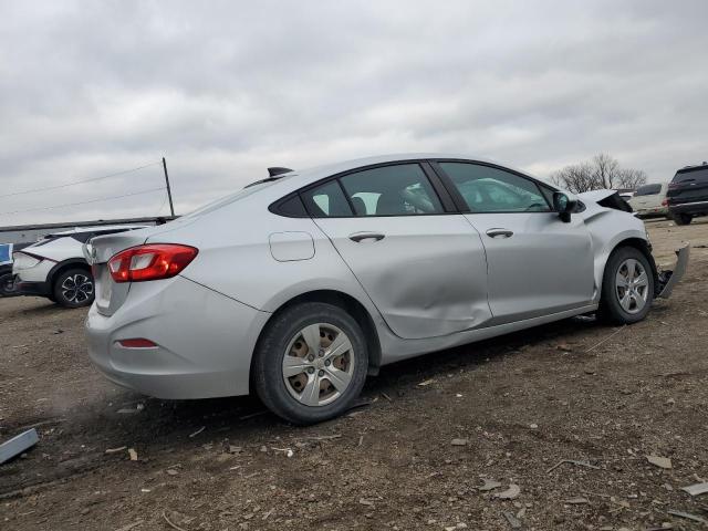 Sedans CHEVROLET CRUZE 2017 Silver